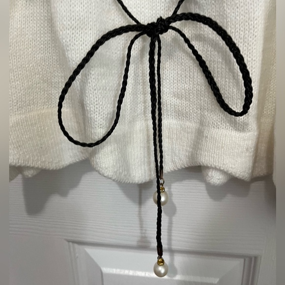 NWT SHEIN knit tank top with tie and pearl details - Picture 3 of 5